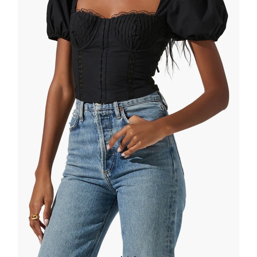 ASTR Elegant Black Puff Sleeve Corset Top